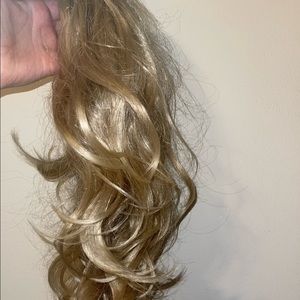 Pony tail extension